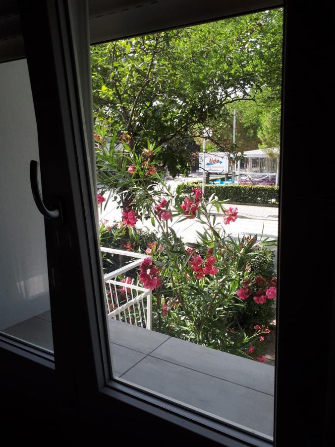 Bed and Breakfast R&B Manga Rosas Lido di Dante Exterior foto